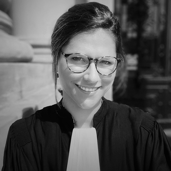 Caroline Mainberger, Avocate Accompagnant en Médiation
